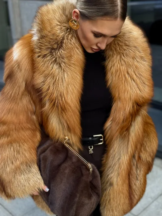 Шуба из лисы - рыжая