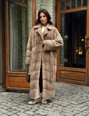 Длинная норковая шуба - цвет пастель