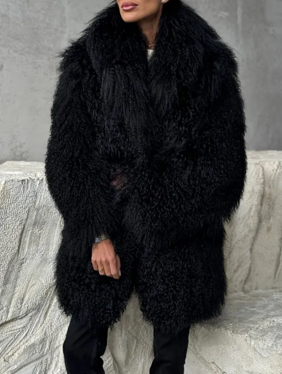 Черная шуба из ламы