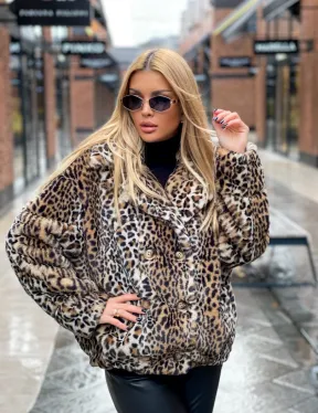 Короткая шуба под леопард из экомеха