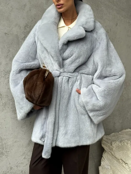 Полушубок из голубой норки