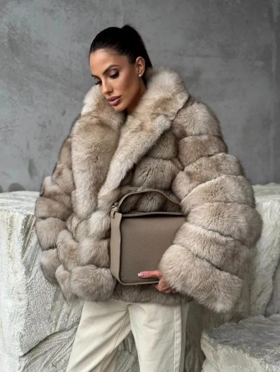 Шуба из песца