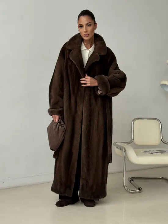 Длинная норковая шуба