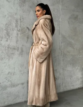 Длинная норковая шуба пастель