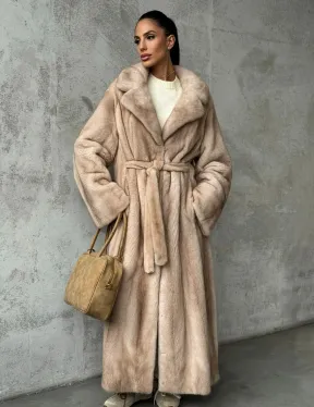 Длинная норковая шуба пастель