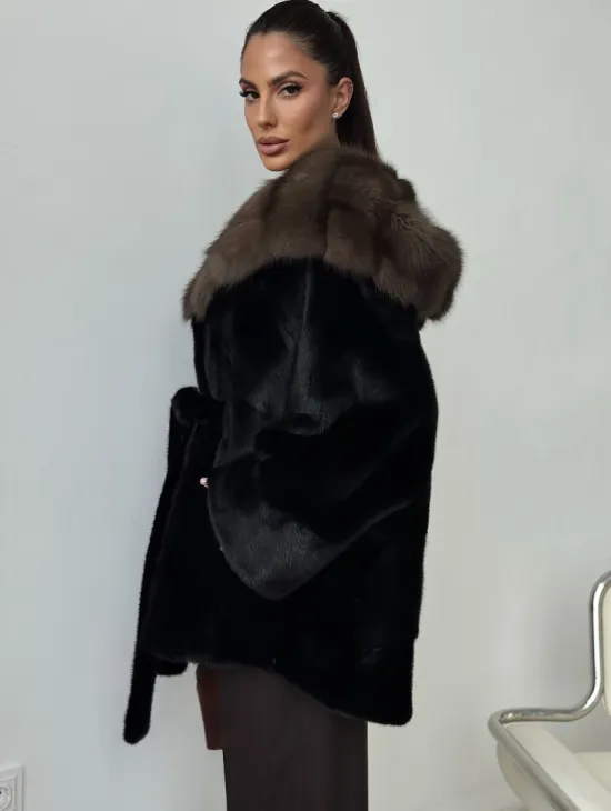 Норковый полушубок с капюшоном - летучая мышь