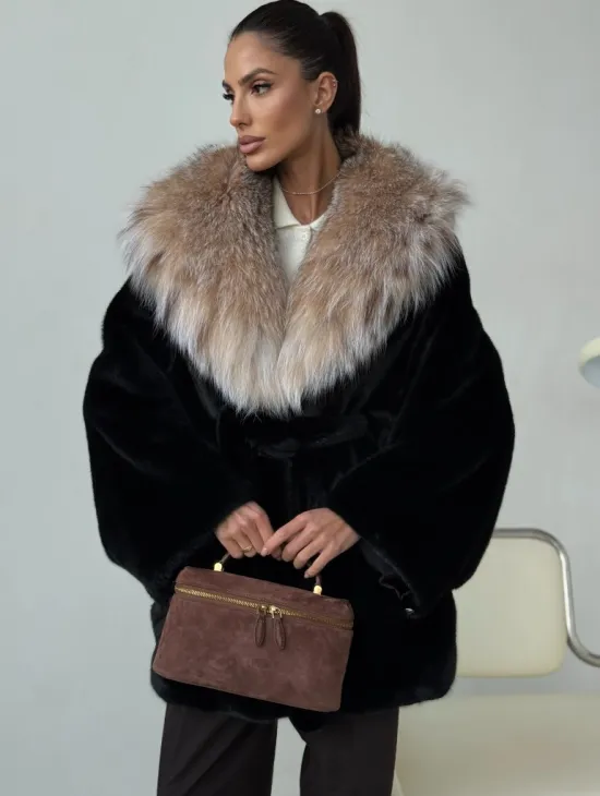 Норковый полушубок с капюшоном рысь