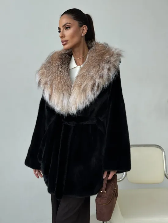 Норковый полушубок с капюшоном рысь