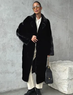 Черная шуба из меха норки SAGA FURS