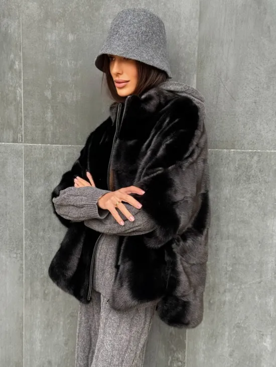 Черная норковая кофта
