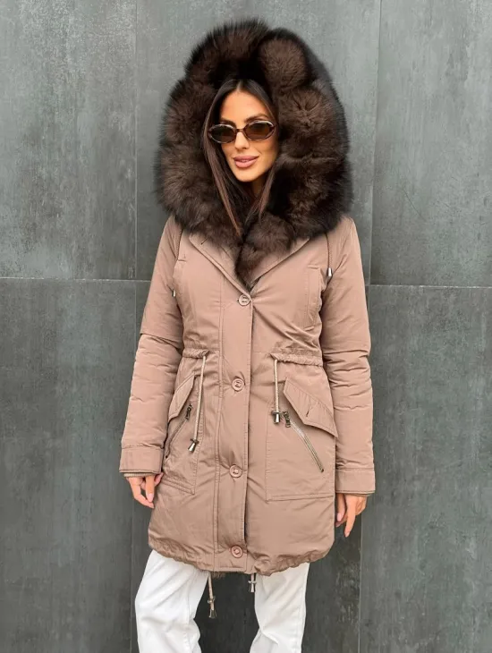 Пуховик с капюшоном - финский песец