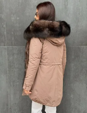 Пуховик с капюшоном - финский песец