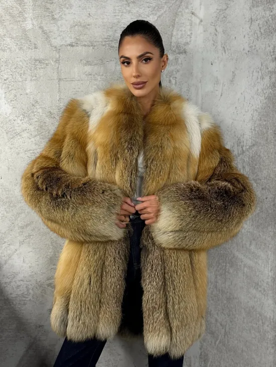 Шуба из меха лисы Gold