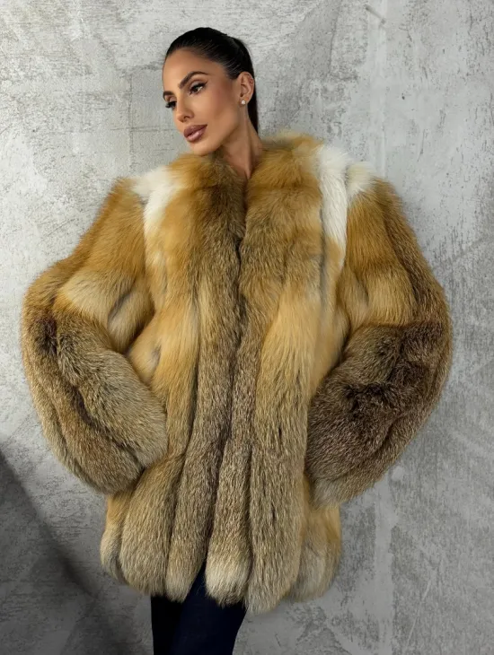 Шуба из меха лисы Gold