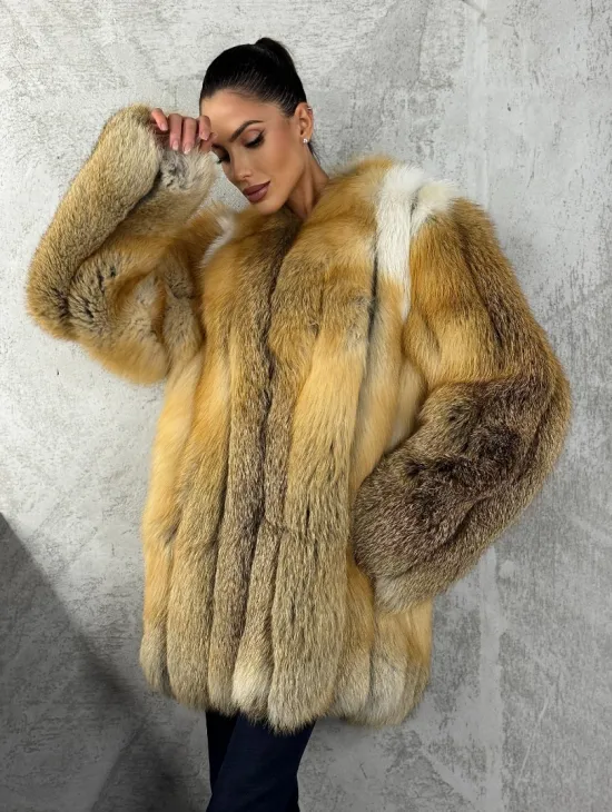 Шуба из меха лисы Gold