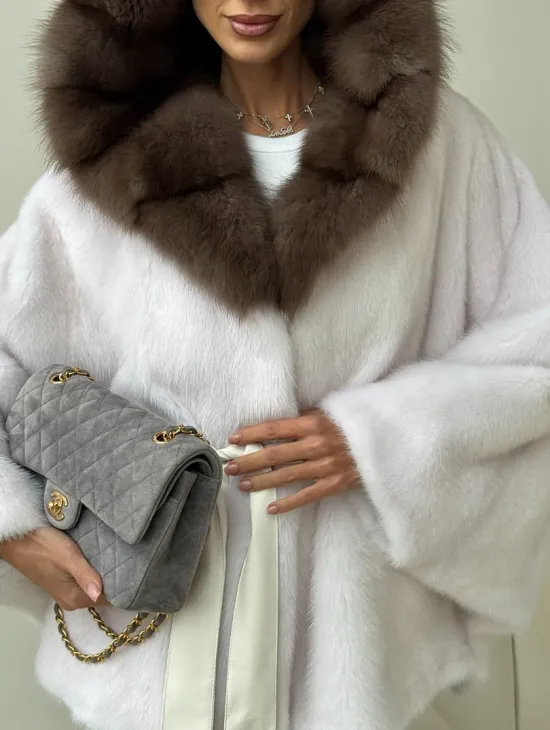 Белый норковый полушубок с куницей -  летучая мышь