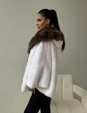 Белый норковый полушубок с куницей -  летучая мышь