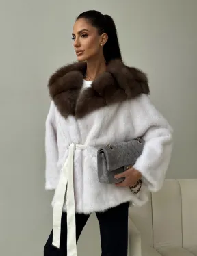 Белый норковый полушубок с куницей -  летучая мышь