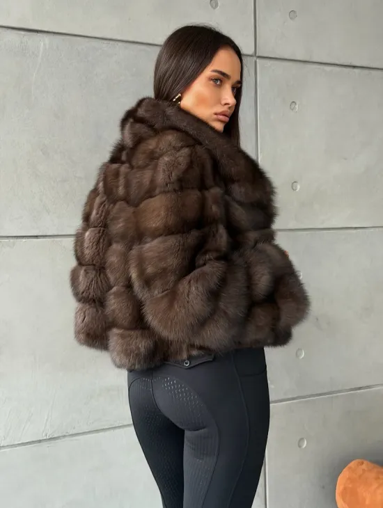 Короткая шуба из баргузинского соболя