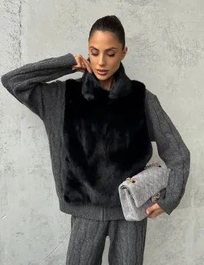 Черная манишка из меха норки