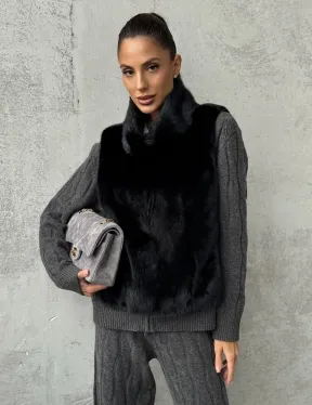 Черная манишка из меха норки