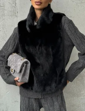 Черная манишка из меха норки