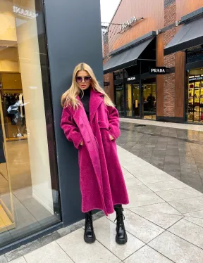 Современная шуба из натуральной шерсти