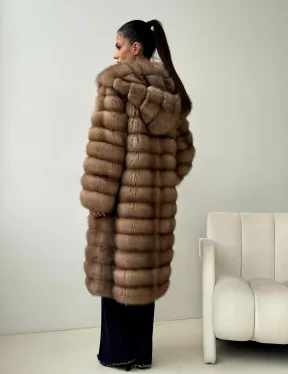 Шуба из куницы с капюшоном кобра