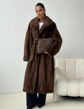 Шуба натуральная женская