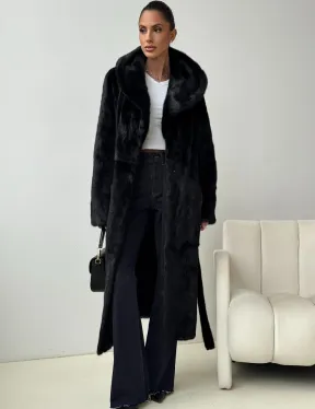 Черная норковая шуба с капюшоном