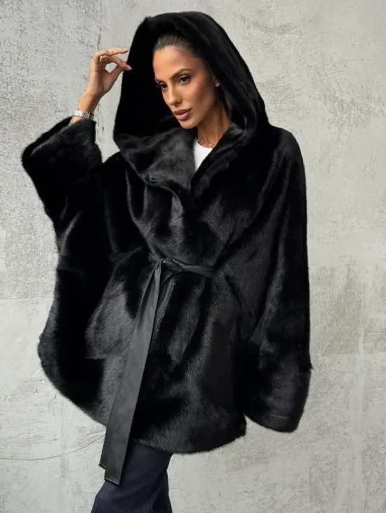 Полушубок черный норковый с капюшоном