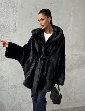 Полушубок черный норковый с капюшоном