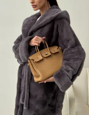 Длинная норковая шуба - капюшон кобра