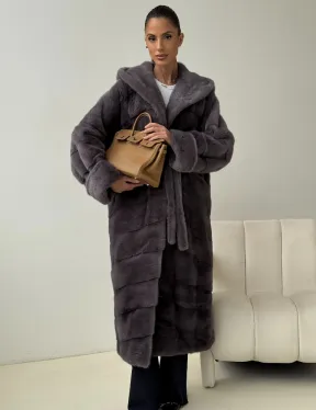 Длинная норковая шуба - капюшон кобра