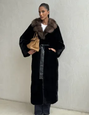 Черная норковая шуба - воротник куница