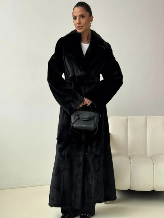 Черная норковая шуба с поясом