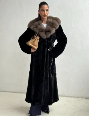 Черная норковая шуба с поясом - капюшон куница