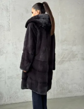 Женская норковая шуба с капюшоном
