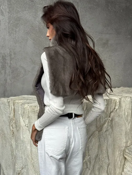 Манишка норковая серая