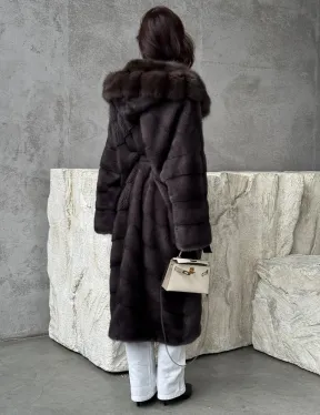 Шуба норковая графитовый ирис с капюшоном куницы