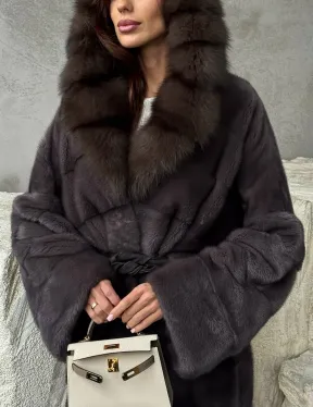 Шуба норковая графитовый ирис с капюшоном куницы