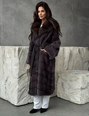 Шуба норковая графитовый ирис с капюшоном куницы