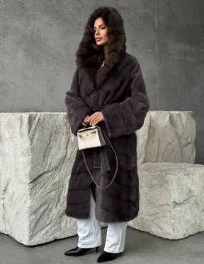 Шуба норковая графитовый ирис с капюшоном куницы