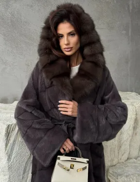 Шуба норковая графитовый ирис с капюшоном куницы