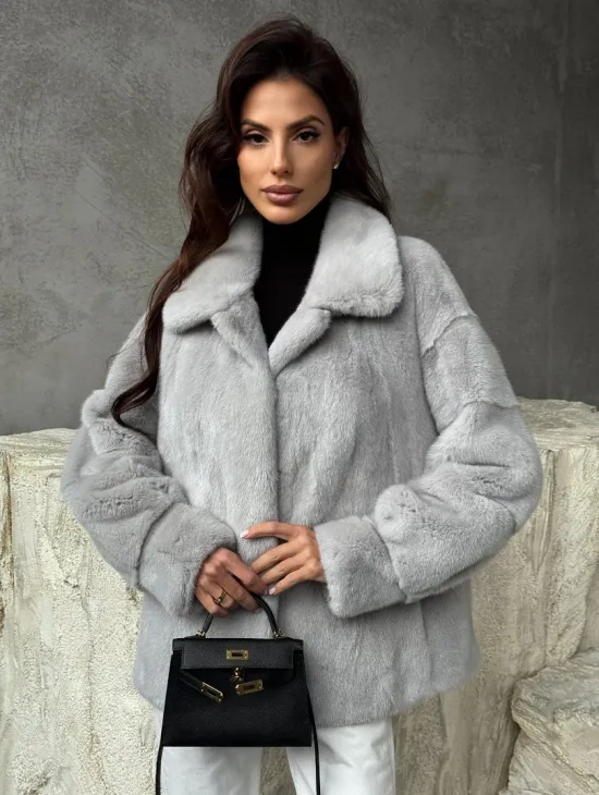 Голубая норковая шуба