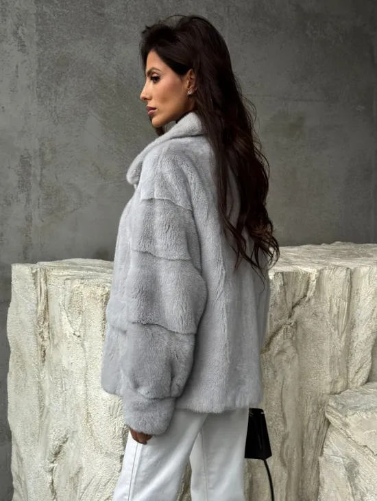 Голубая норковая шуба