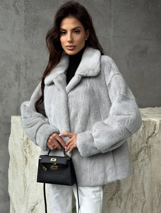 Голубая норковая шуба