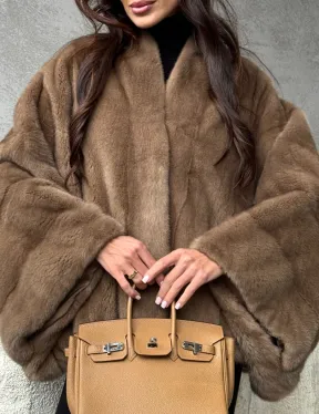 Норковое пончо с рукавами «летучая мышь»