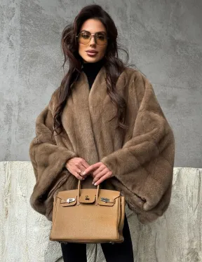 Норковое пончо с рукавами «летучая мышь»