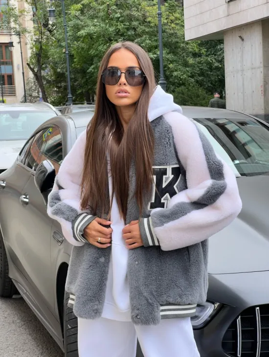 Короткая шубка - бомбер из шерсти